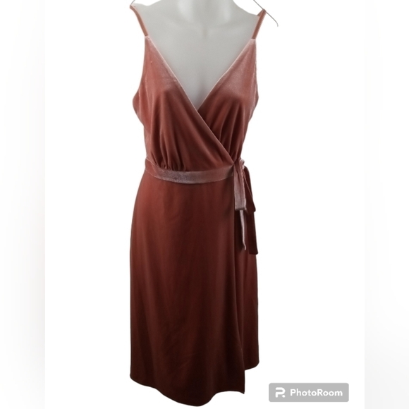Ali & Jay Blush Pink Velvet Wrap Midi Dress Sleeveless V-Neck Spaghetti Strap S - Picture 2 of 9